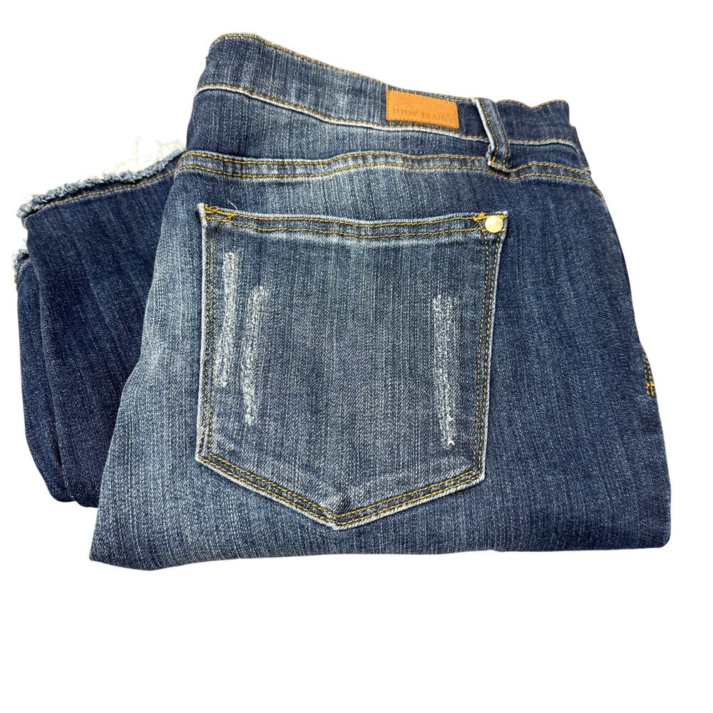 Judy Blue Jeans Womens 3XL‎ Skinny Fit Blue Denim Distressed Stretch Raw Hems